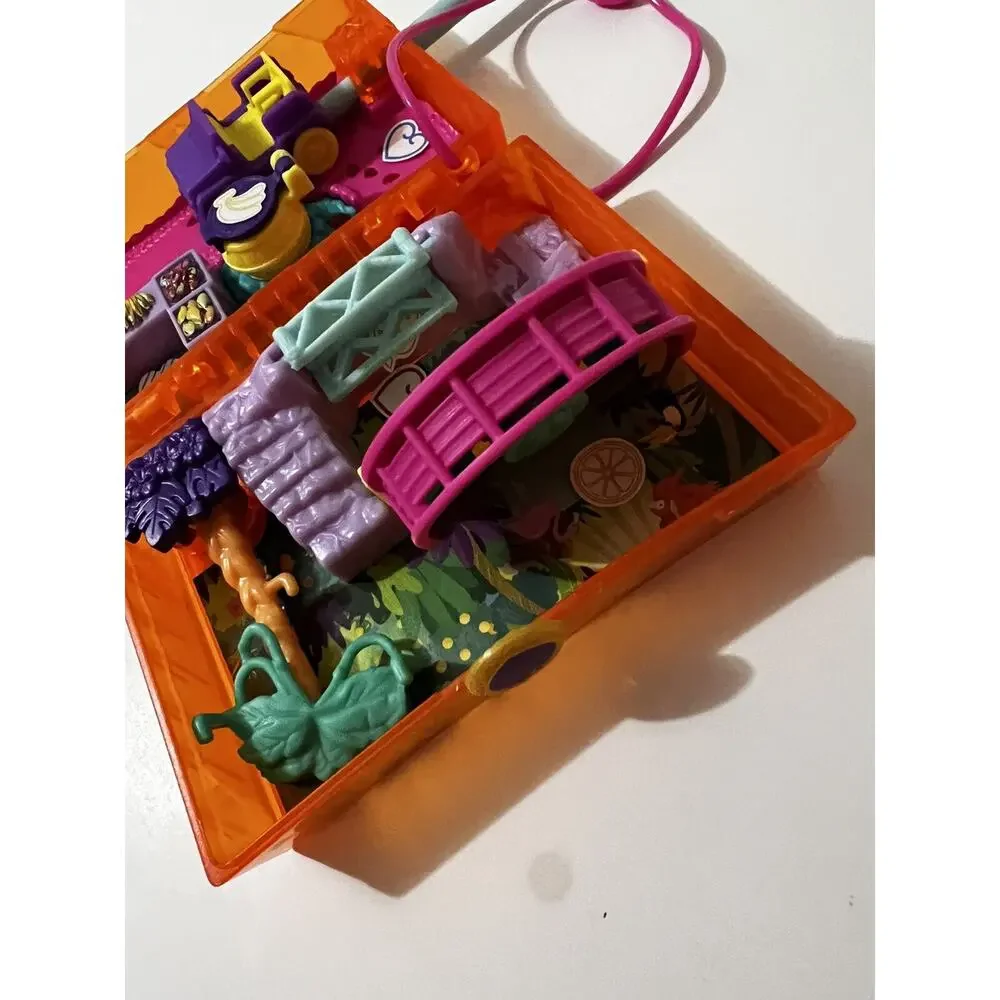 Polly Pocket Micro Jungle Safari Compact Juice Box Toy Diorama Set Polly Shani